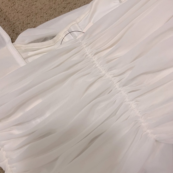 Glassons Long sleeve sheer blouse - Picture 4 of 5